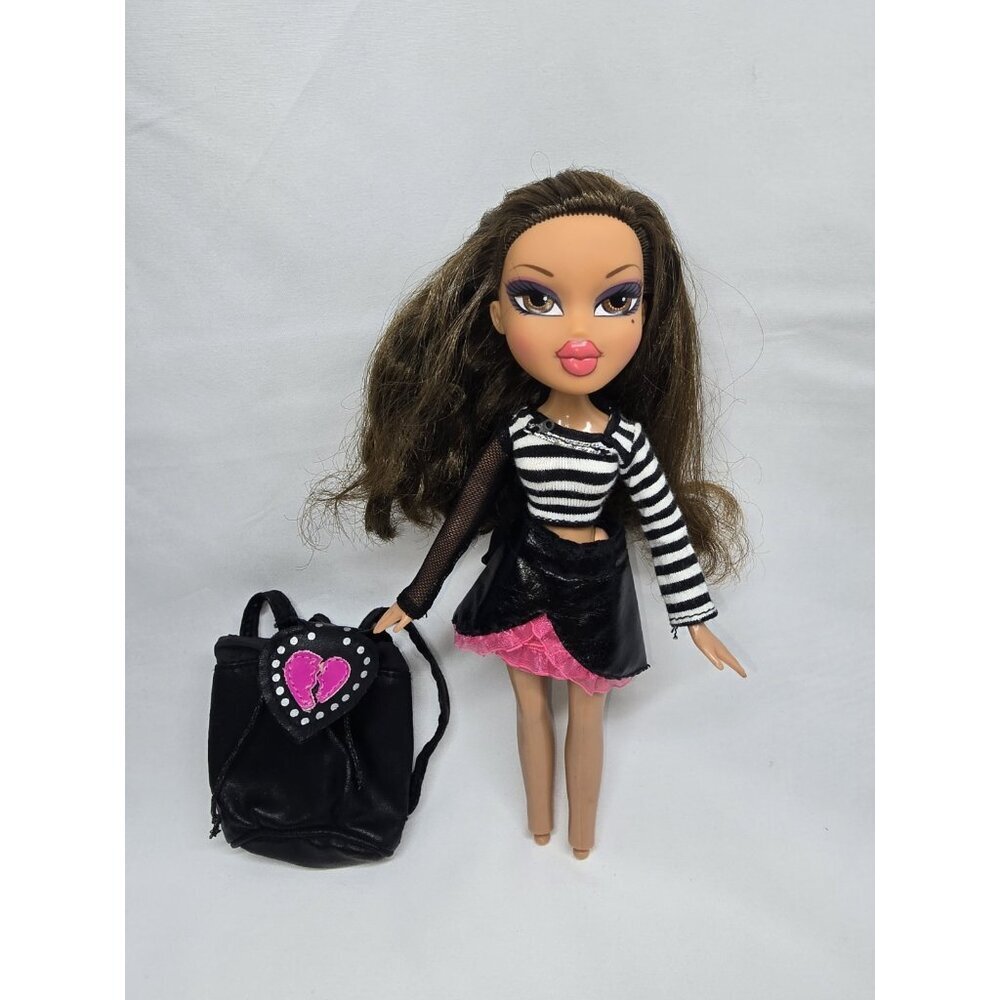 Bratz Treasures Pirate Yasmin Doll- No Feet/shoes- READ INFO
